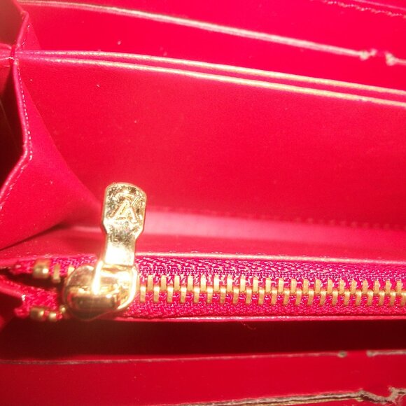 Monogrammed Red Vinyl Zip-Around CLutchWallet in Style of B=Vernis Wallet NOT LV - Picture 8 of 12